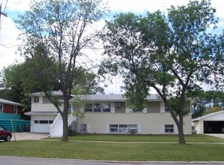 1309 17th St N, Moorhead, MN 56560
