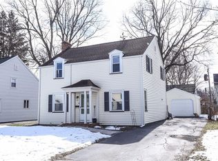 45 Oneta Rd, Rochester, NY 14617
