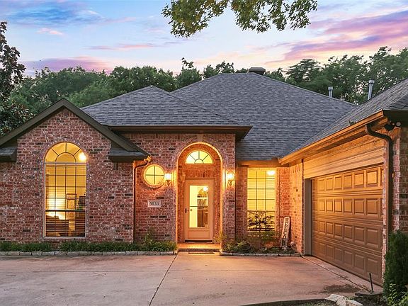 2nd image of 5833 Cypress Cove Dr