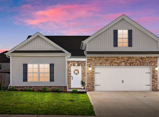 1589 Kestrel Dr, Clarksville, TN 37040