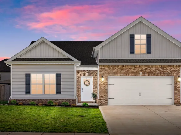 1589 Kestrel Dr, Clarksville, TN 37040