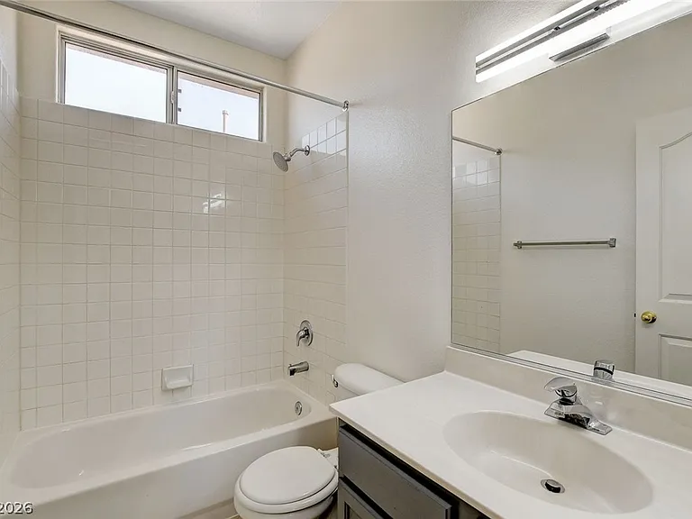 10261 Bentley Oaks Ave — Photo 41