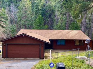 2460 Forebay Rd, Pollock Pines, CA 95726