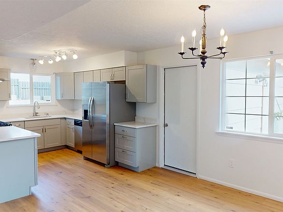 2nd image of 3007 Calle Princesa Juana