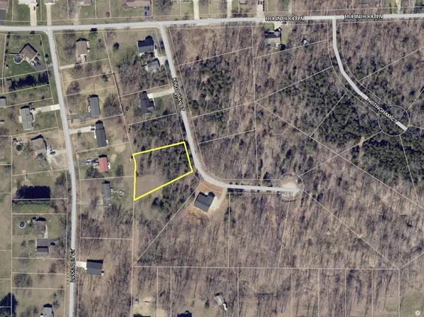 215 Kings Way Ct, Bedford, IN 47421