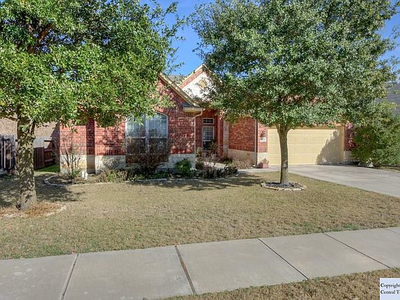 3rd image of 522 Oakmont Way