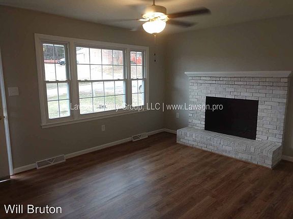 2nd image of 1915 Garstland Dr NW