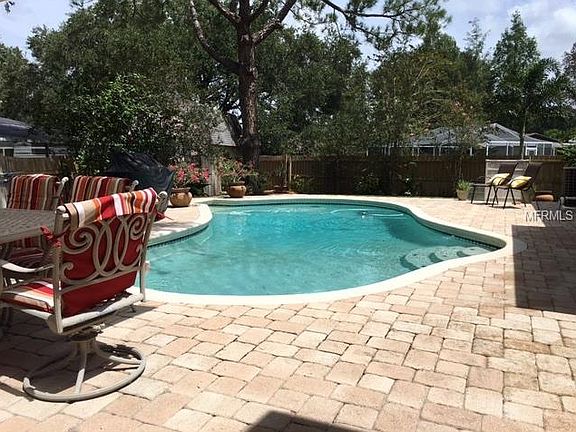 5th image of 7208 Branchwood Ct