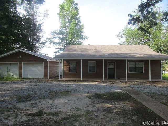 1st image of 330 Clements Rd