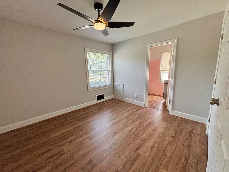 2323 Daniels Creek Rd — Photo 9