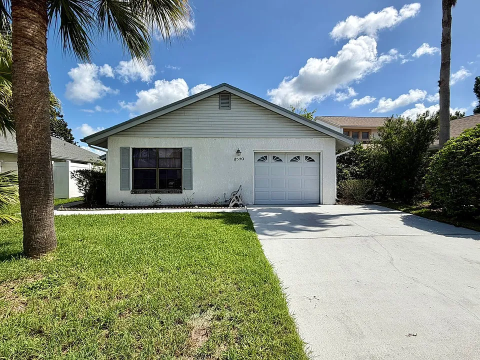 2570 Shadybranch Dr