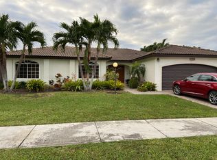 15286 SW 168th Ter, Miami, FL 33187