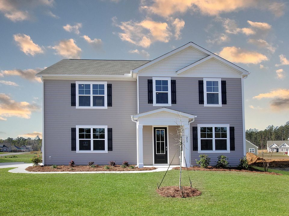 1st image of 213 Silver Creek Dr