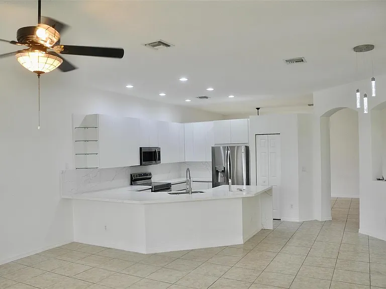 19496 S Whitewater Ave #0 — Photo 3