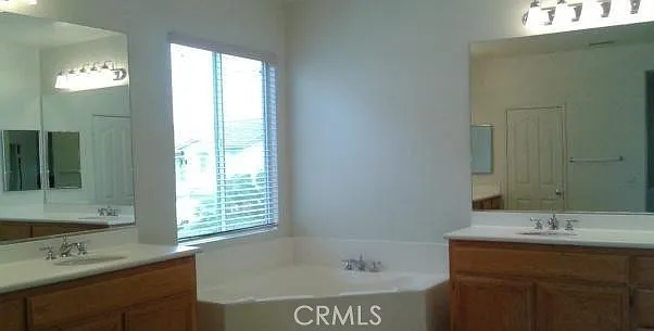 11427 Bridgeway Dr — Photo 10