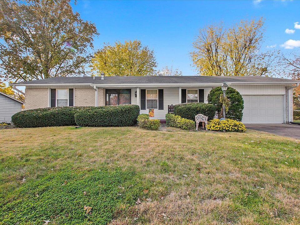 1691 Sherwood Forest Dr, Florissant, MO 63031 Zillow