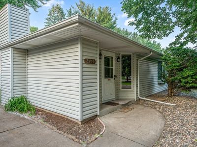 8452 85th St S, Cottage Grove, MN, 55016