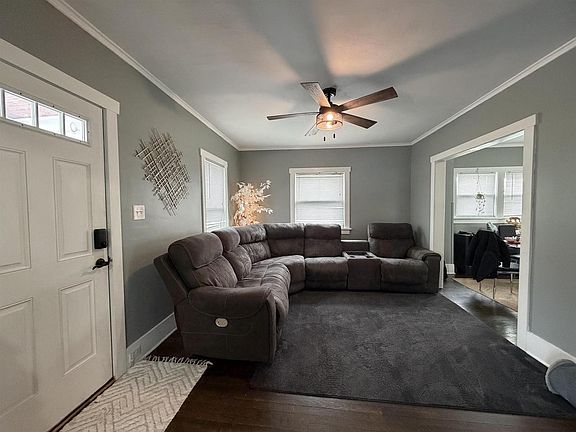 3rd image of 628 Booster Boulevard