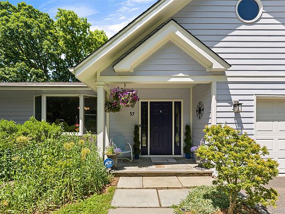 3rd image of 57 Riverview Road