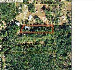 998 Madison St, Freeport, FL 32439