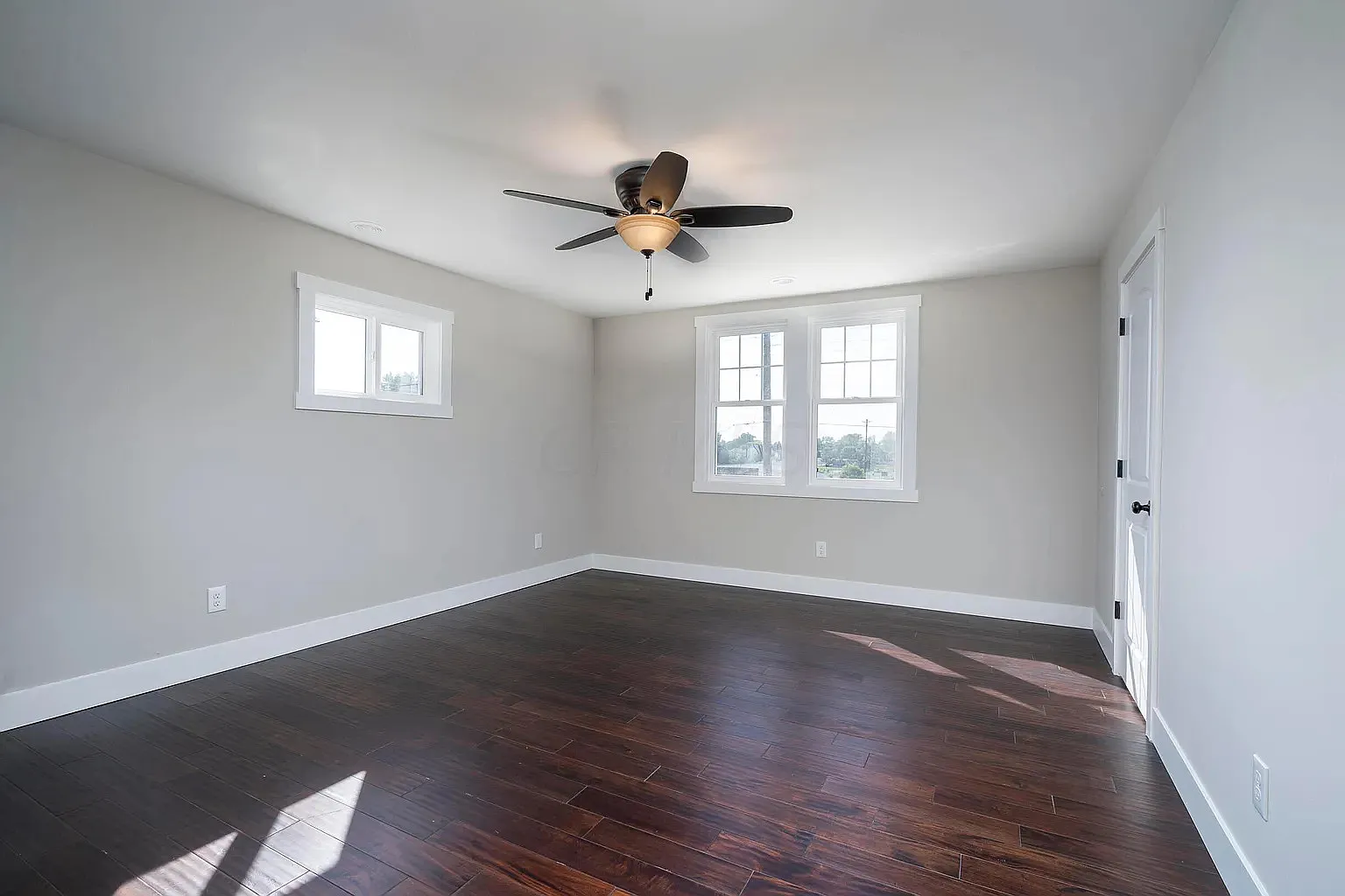 113 W Paint St — Photo 3