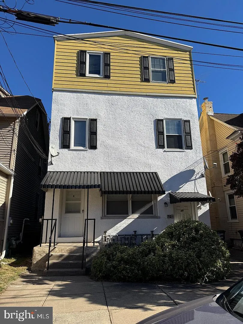 2 bed, $1,495 — Photo 1