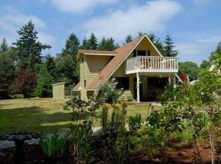 19921 87th Ave SW, Vashon, WA 98070