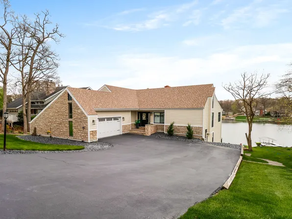 506 Wexford Rd, Valparaiso, IN 46385