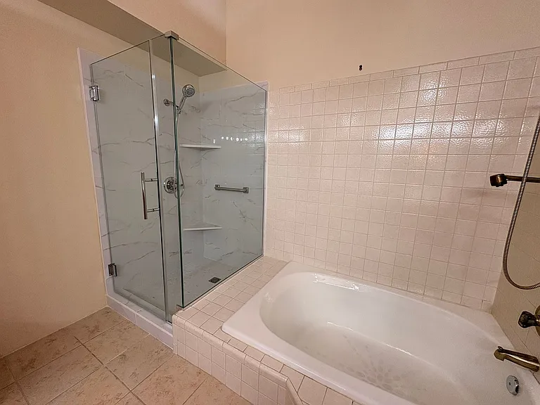21 Red River Rd — Photo 17