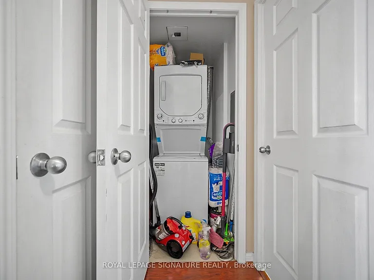 153 Beecroft Rd N #Penthouse 109 — Photo 18