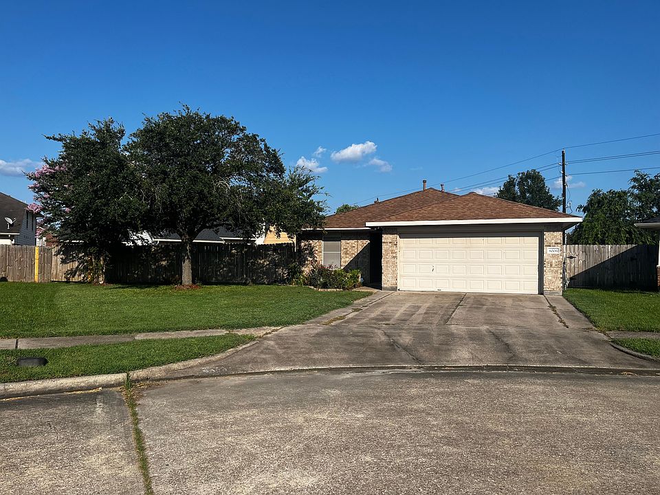 1st image of 8006 Sugar Cane Dr
