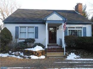 409 Grandview Ave, Feasterville Trevose, PA 19053