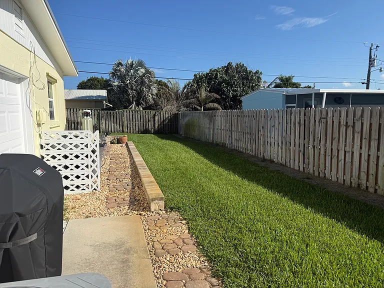 Side yard