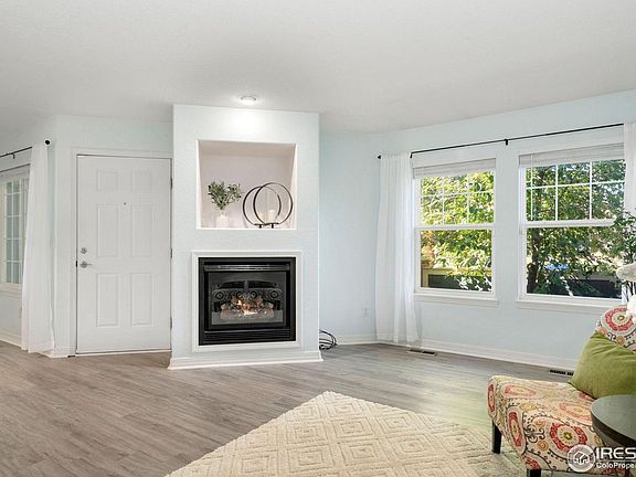 5th image of 13900 Lake Song Ln #U-2