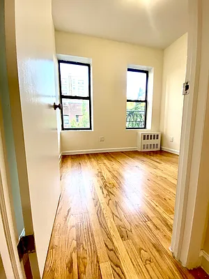 Rented by City & Suburban | media 18