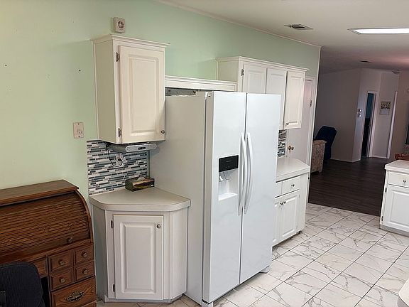 5th image of 3614 Asbury Dr