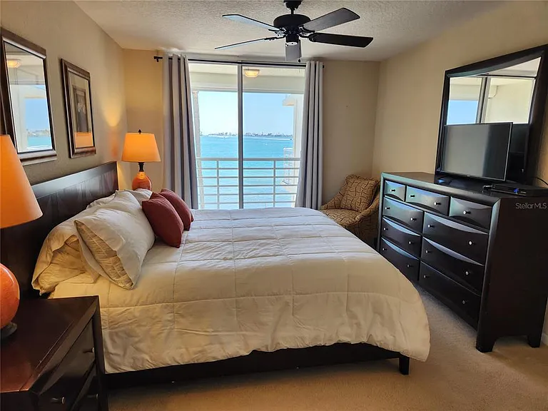 6105 Bahia Del Mar Cir #283 — Photo 10