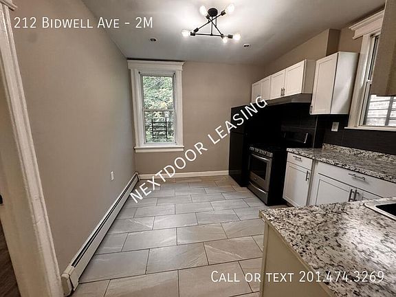 2nd image of 212 Bidwell Ave #2M