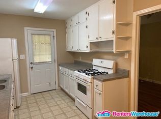 4269 Oak Cir, Forest Park, GA 30297