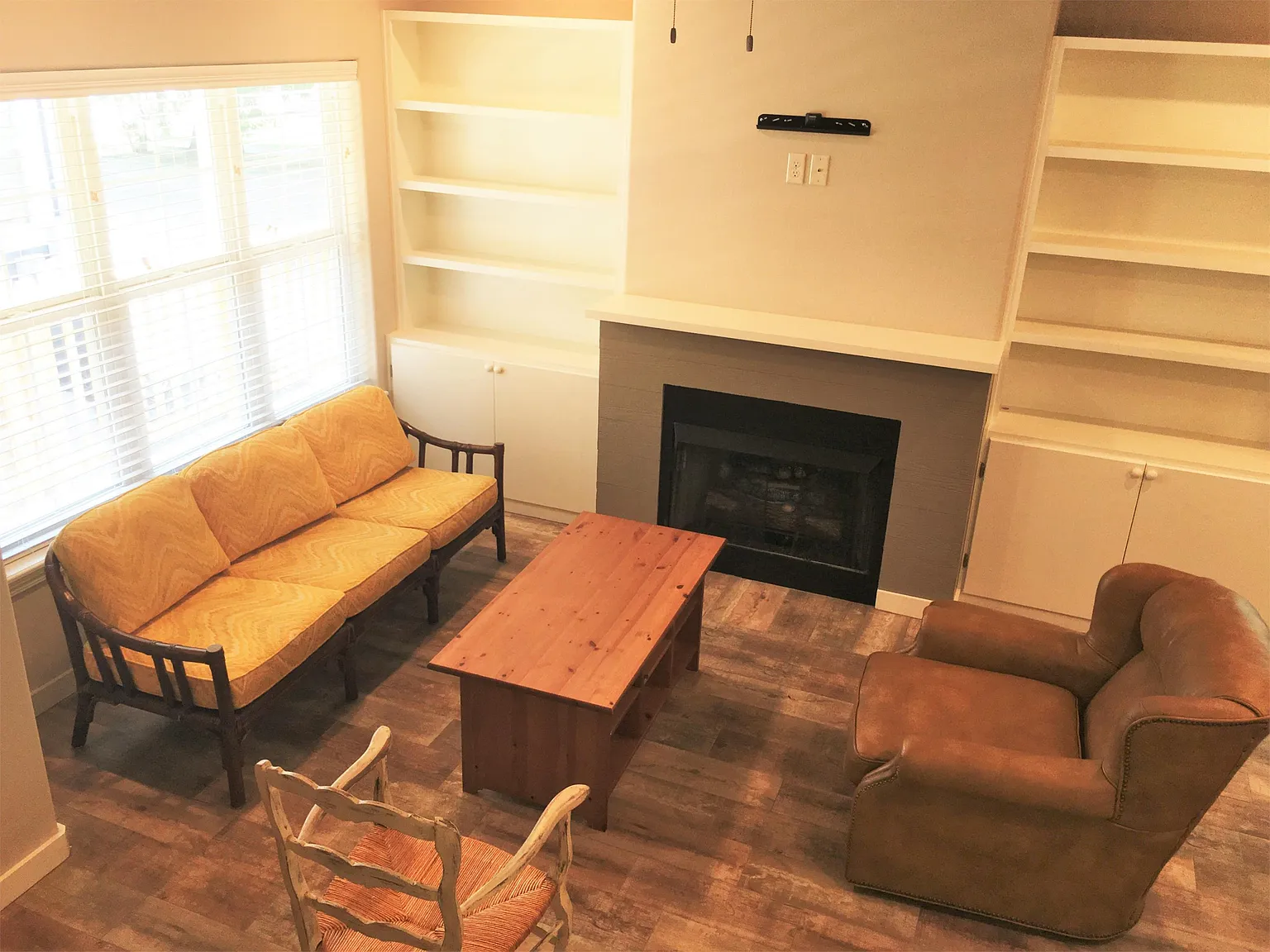 1690 W. Neptune Street - 1 — Photo 2