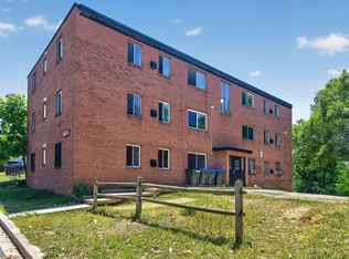 5821 Field Pl NE -, Washington, DC 20019
