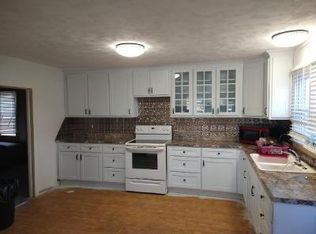 5364 S 210th Rd, Pleasant Hope, MO 65725