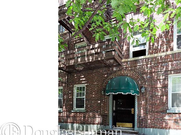 5th image of 223 E 50th St APT 1D