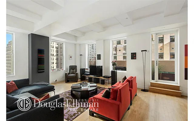 Sold by Douglas Elliman | media 23