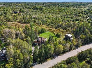 88 Constance Lake Rd, Ottawa, ON K2K 1X7