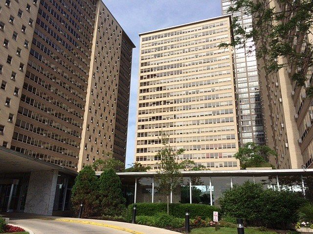 1st image of 3950 N Lake Shore Dr APT 1802