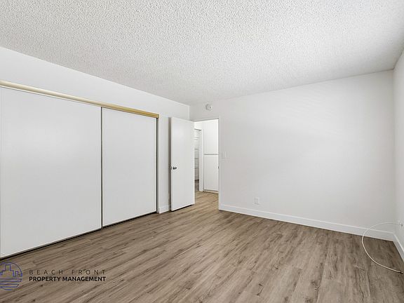 5th image of 817 Hill St #106