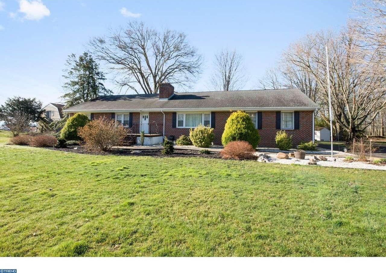 407 E Pittsfield St, Pennsville, NJ 08070 | Zillow