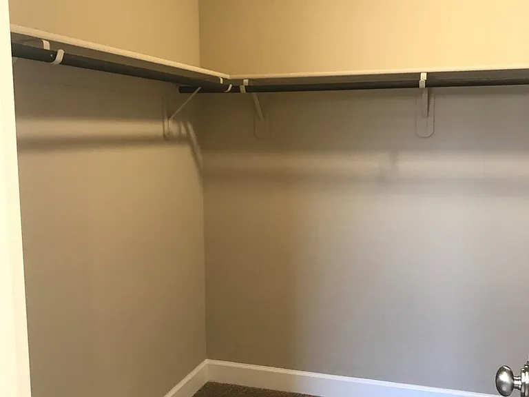 1627 Marsh Ct — Photo 27