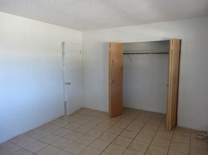 2400 NW 21st St #3 — Photo 17